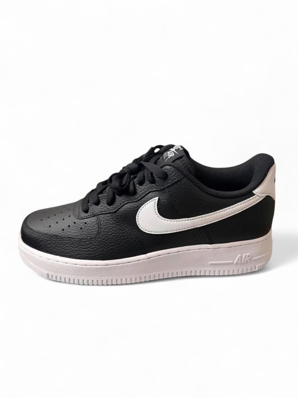 Nike Black and White Kids' Low-Top Casual Sneakers